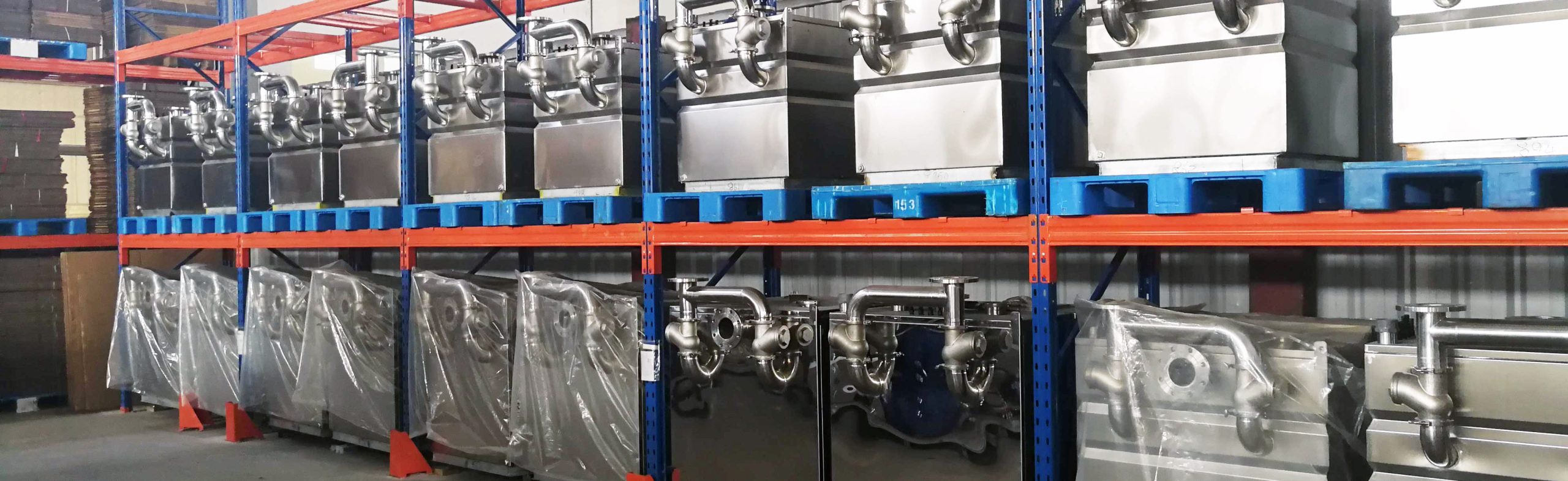 生產車間一角賽墨生產車間產品中心